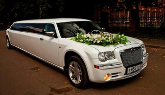 Свадебный лимузин Chrysler 300C Limousine № С5255, белый