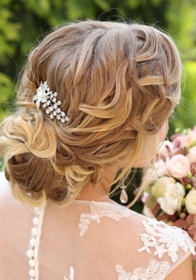 Прическа на свадьбу Б18906 - Стилист-визажист Алевтина Балынина